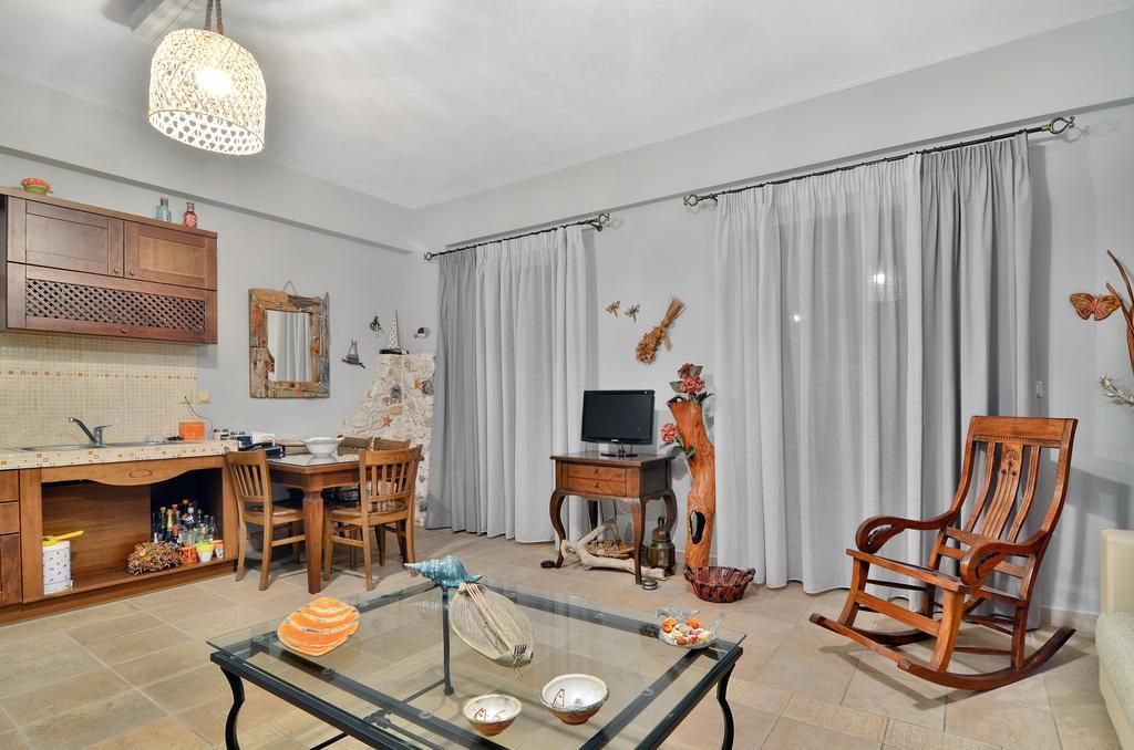 Niriides Luxury Apartments ซิโวตา ภายนอก รูปภาพ